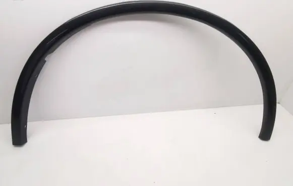 Dodge Durango Fender trim (molding)