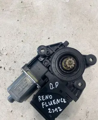 Renault Fluence Front door window regulator motor 0130822478