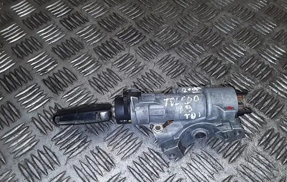 Seat Toledo II (1M) Ignition lock 4b0905851g