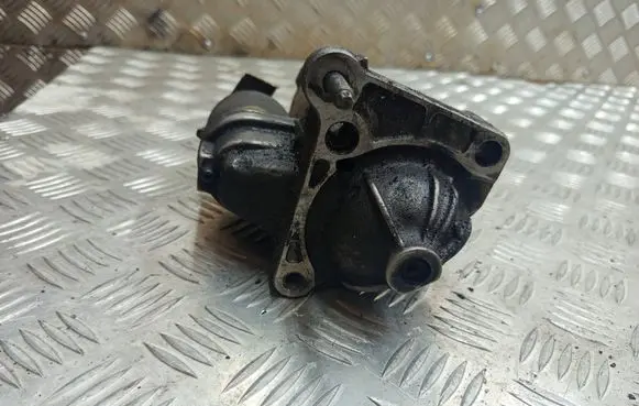 Renault Laguna II Starter motor D7R49 8200075362 16G10037NG