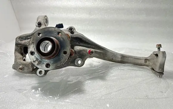 Audi A6 S6 C7 4G Front wheel hub spindle knuckle 4G0407241C R8K0407257ABSJ2F