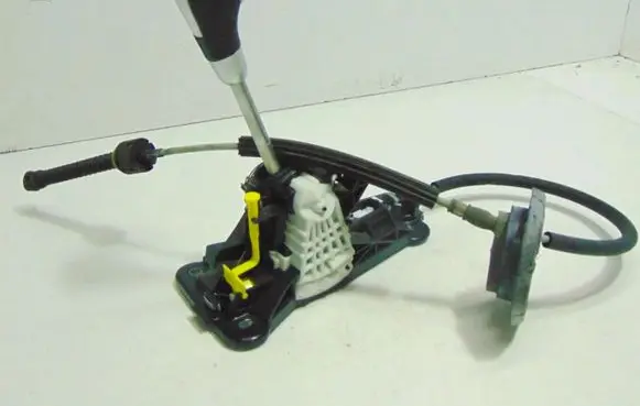 Renault Megane I Gear shift cable linkage 