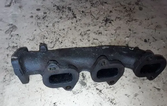 Audi A8 S8 D3 4E Exhaust manifold 059253033P