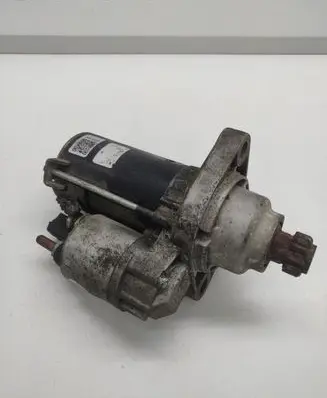 Volkswagen PASSAT B6 Starter motor 0001121408 02Z911023E