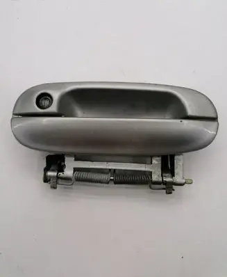 Cadillac CTS Front door exterior handle 25713576