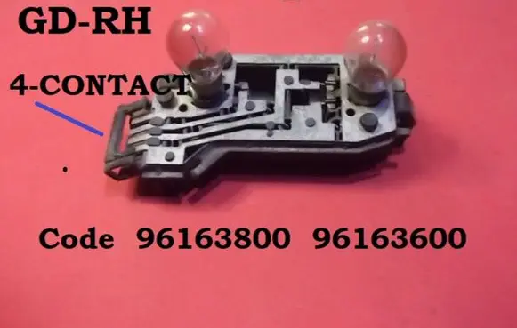 Seat Toledo I (1L) Tail light bulb cover holder 96163800 96163600