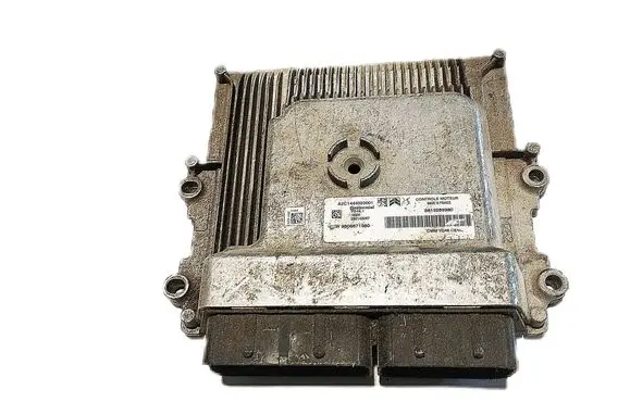 Peugeot 3008 II Engine control unit/module 9819269980