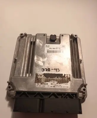 Audi A4 S4 B8 8K Engine control unit/module 0281030378 04L906021BL 1039S81905