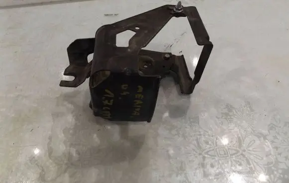 Opel Meriva A ABS pump bracket 