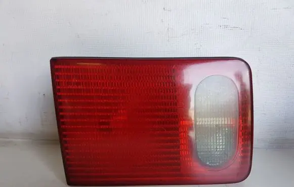Audi A8 S8 D2 4D Tailgate rear/tail lights 4D0945093