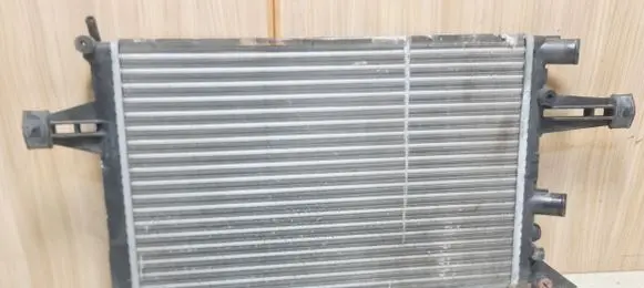 Opel Astra G Coolant radiator 1300211