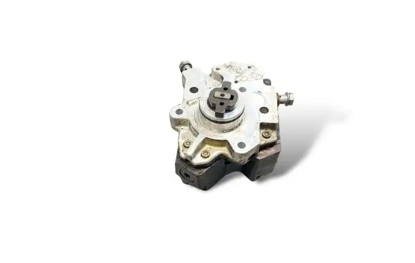 Iveco Daily 4th gen Fuel injection high pressure pump 0445010098 016087