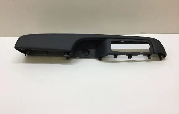 Chrysler Pacifica Front door card panel trim 3080337 5094857 3082563