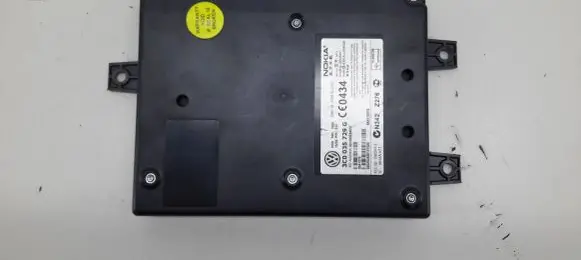 Volkswagen Golf V Bluetooth control unit module 3C0035729G 2006DJ2202