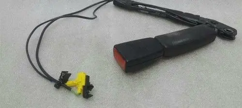 Mercedes-Benz S W221 Front seatbelt A2218601869