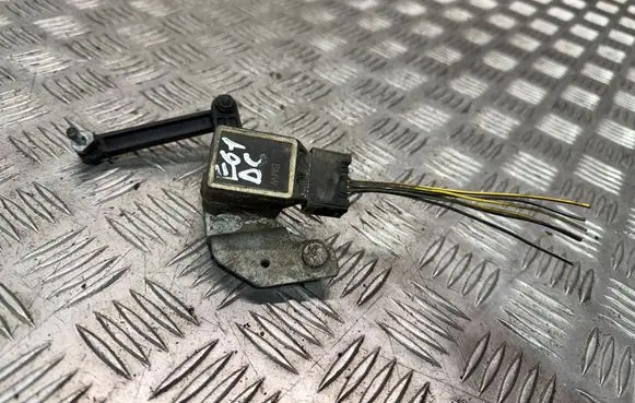BMW 5 E60 E61 Headlight/headlamp level sensor 6778811
