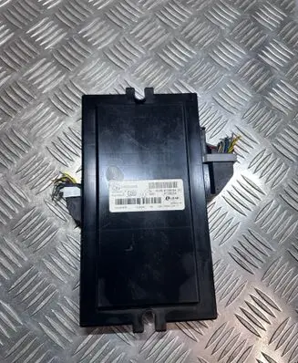 BMW 3 E92 E93 Light module LCM 9128184 5322208T6