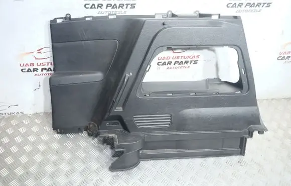 Trunk/boot side trim panel