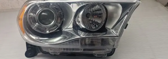Dodge Durango Headlight/headlamp 68086318AE 68086318AD