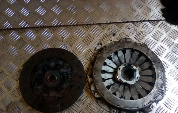 Hyundai Matrix Clutch set kit HDC84 HD83