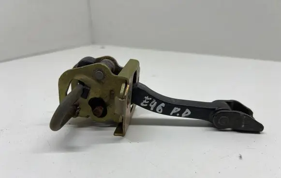 BMW 3 E46 Front door check strap stopper 8160959