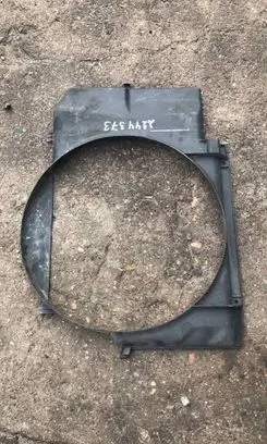 BMW 5 E34 Radiator cooling fan shroud 2244373