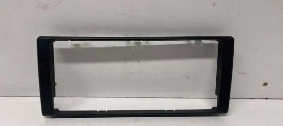 BMW 5 E39 Radio/GPS head unit trim 8385451