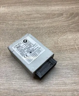 BMW 5 E39 Tire pressure control unit 6752127