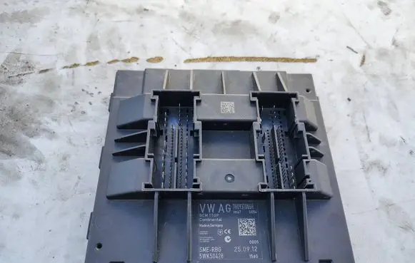 Volkswagen Transporter - Caravelle T5 Comfort/convenience module 7H0937086H