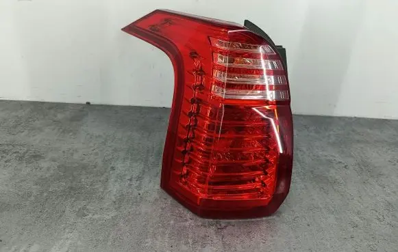 Peugeot 5008 Rear/tail lights