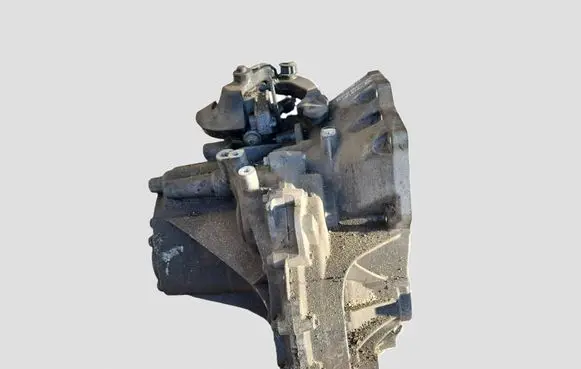 Ford Focus Manual 5 speed gearbox CV6R7002PE 30011300163
