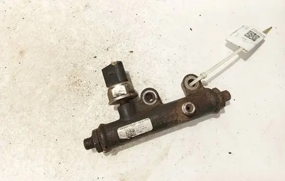 Fuel main line pipe