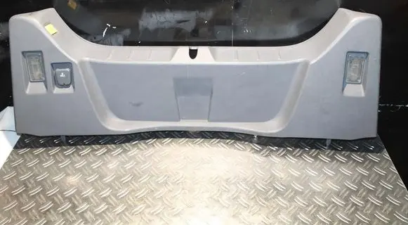 Volvo C70 Bottom trim 30633984 AP191