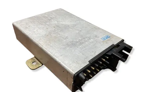 Mercedes-Benz E W124 Engine control unit/module 0055450532