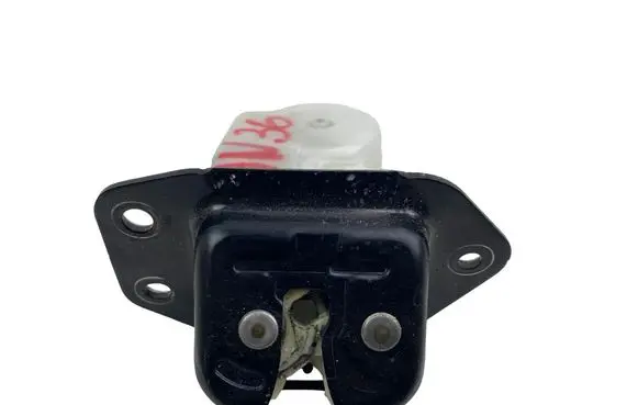 Nissan Juke I F15 Tailgate/trunk/boot lock/catch/latch
