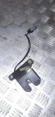 Audi A6 S6 C4 4A Tailgate/trunk/boot lock/catch/latch