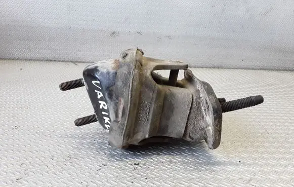 Chrysler 300M Engine mount bracket 4593285