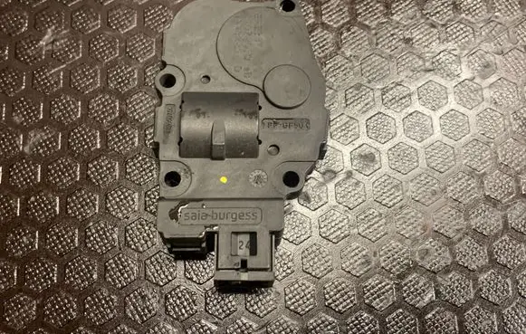 BMW X1 E84 Air flap motor/actuator 410475520