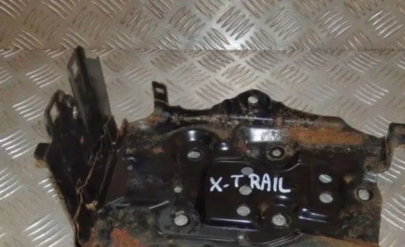 Nissan X-Trail T30 Battery box tray 