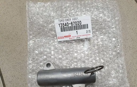 Toyota Hilux (N140, N150, N160, N170) Timing belt/chain tensioner 1354067020