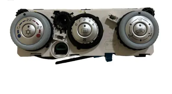 Mitsubishi Colt Climate control unit 983860X PMN1645690