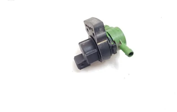 Mercedes-Benz C W204 Vacuum valve 0004708793