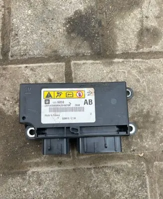 Opel Meriva B Airbag control unit/module 13576859 SDM101204