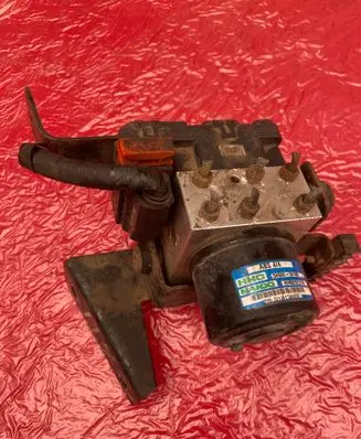 Hyundai Santa Fe ABS Pump BH60101110