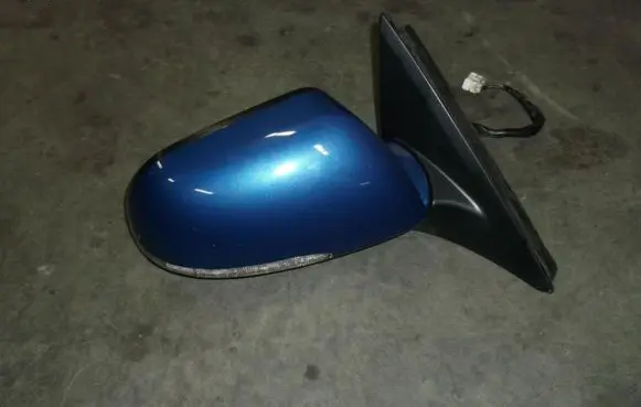 Honda Accord X Front door electric wing mirror
