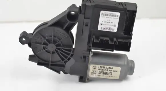 Volkswagen Caddy Front door window regulator motor 1K0959793J 05075710 10180407030720