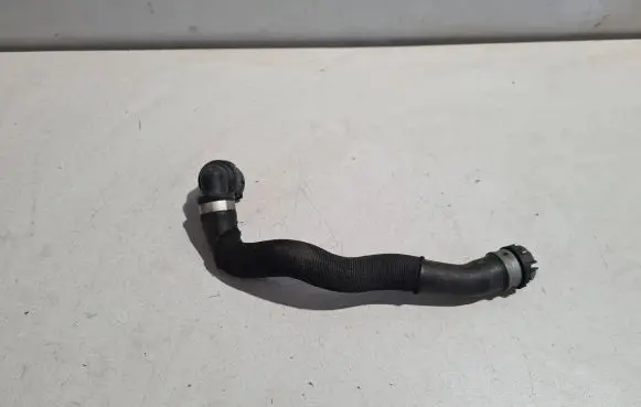 Mercedes-Benz GLC X253 C253 Engine coolant pipe/hose A2535014000