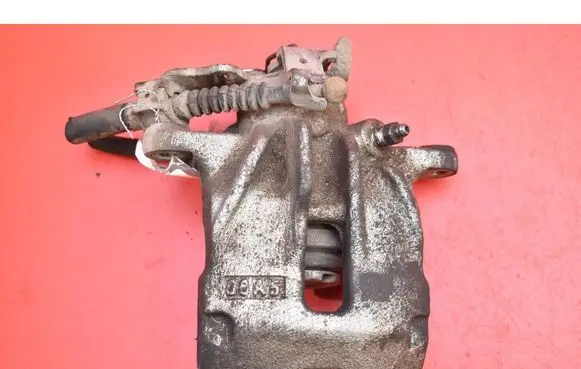 Volkswagen Transporter - Caravelle T4 Rear brake caliper