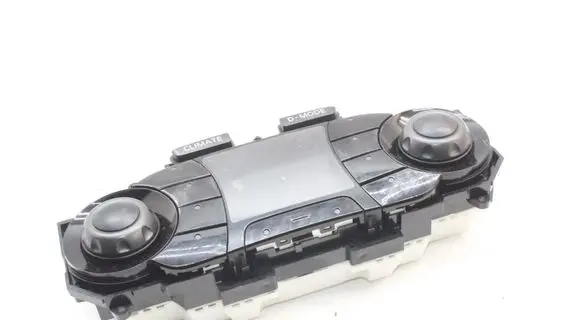 Nissan Juke I F15 Interior fan control switch 24845HX00A