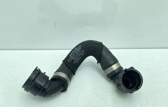 Mercedes-Benz E W213 Engine coolant pipe/hose A2135013100 18566687 DBL525416